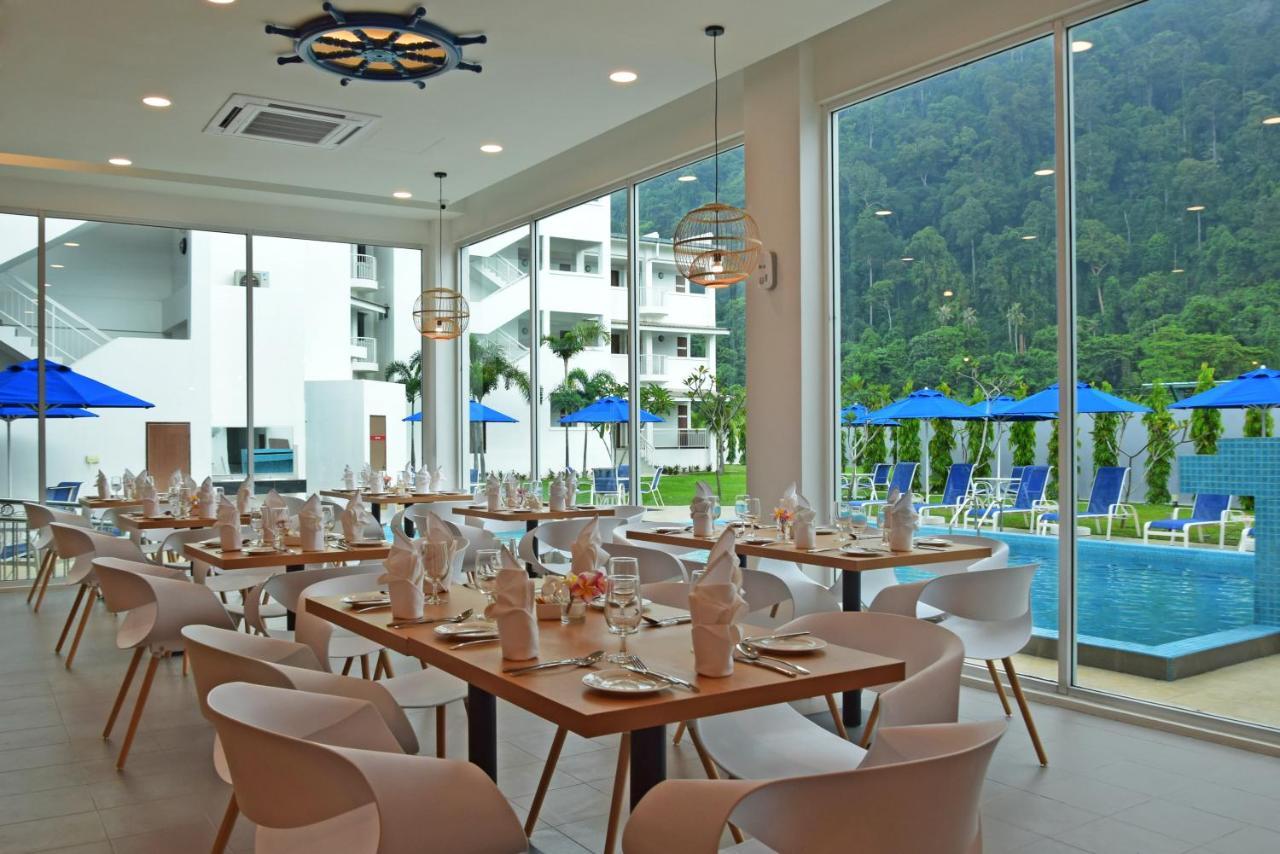 Avi Pangkor Beach Resort Kampong Pasir Bogak Eksteriør billede